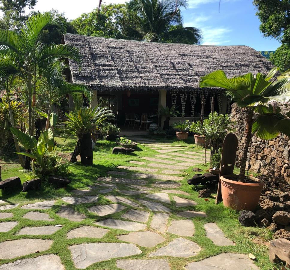 Hibiscus Garden Resort Puerto Princesa Exterior foto